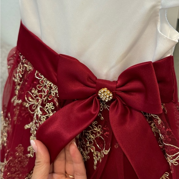 Dress - Picture 2 of 4